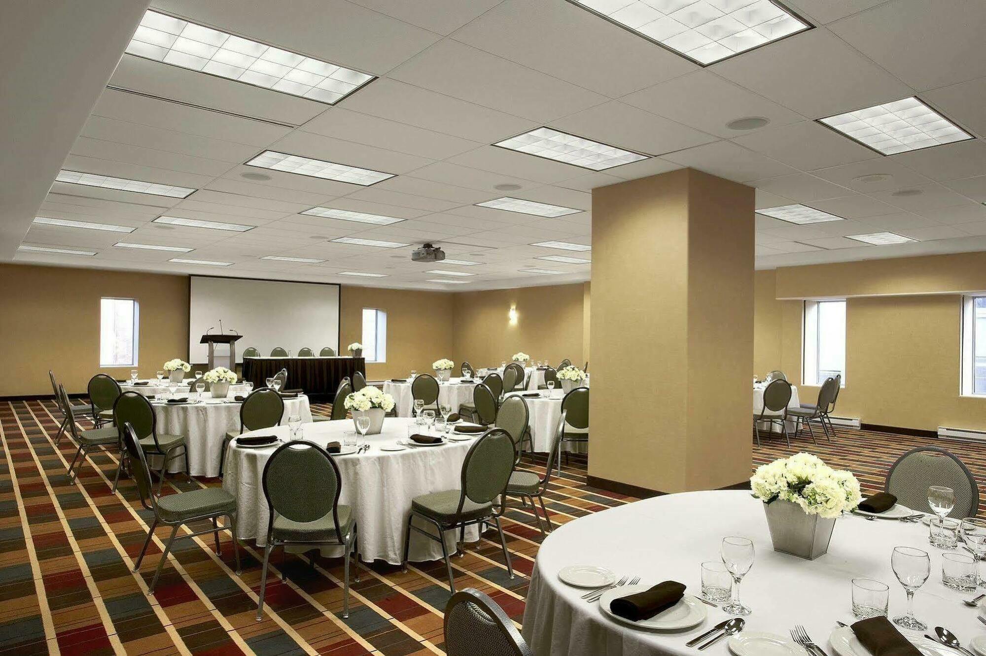 Four Points By Sheraton Halifax Extérieur photo